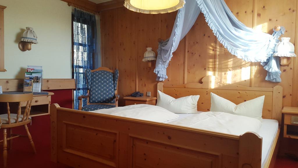 Meister Baer Hotel Bayreuth Goldkronach Buitenkant foto